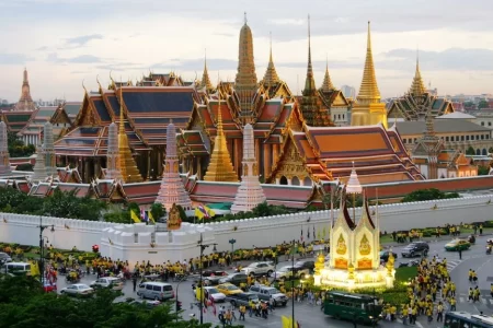 VON PHUKET NACH BANGKOK